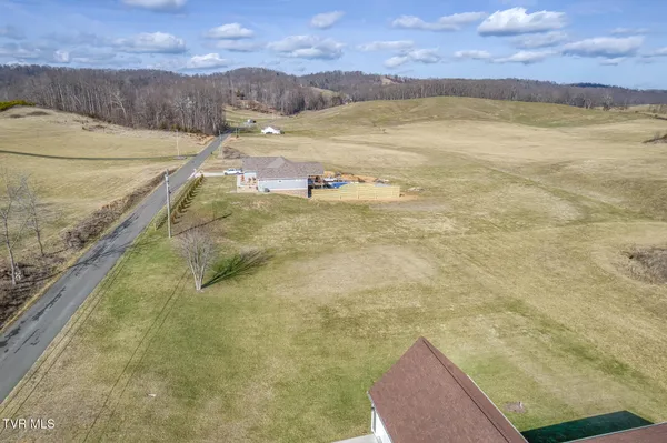 $694,900 | 11423 Reedy Creek Road, Bristol, VA 24202