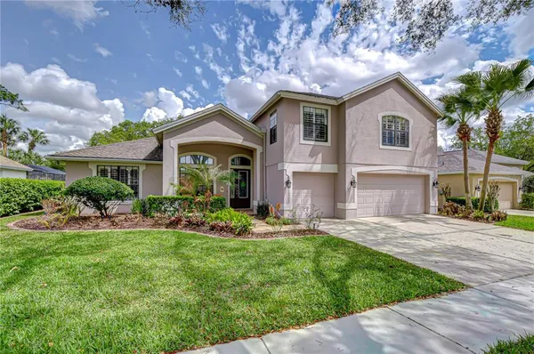 $750,000 | 5910 Cherry Oak Drive, Valrico, FL 33596