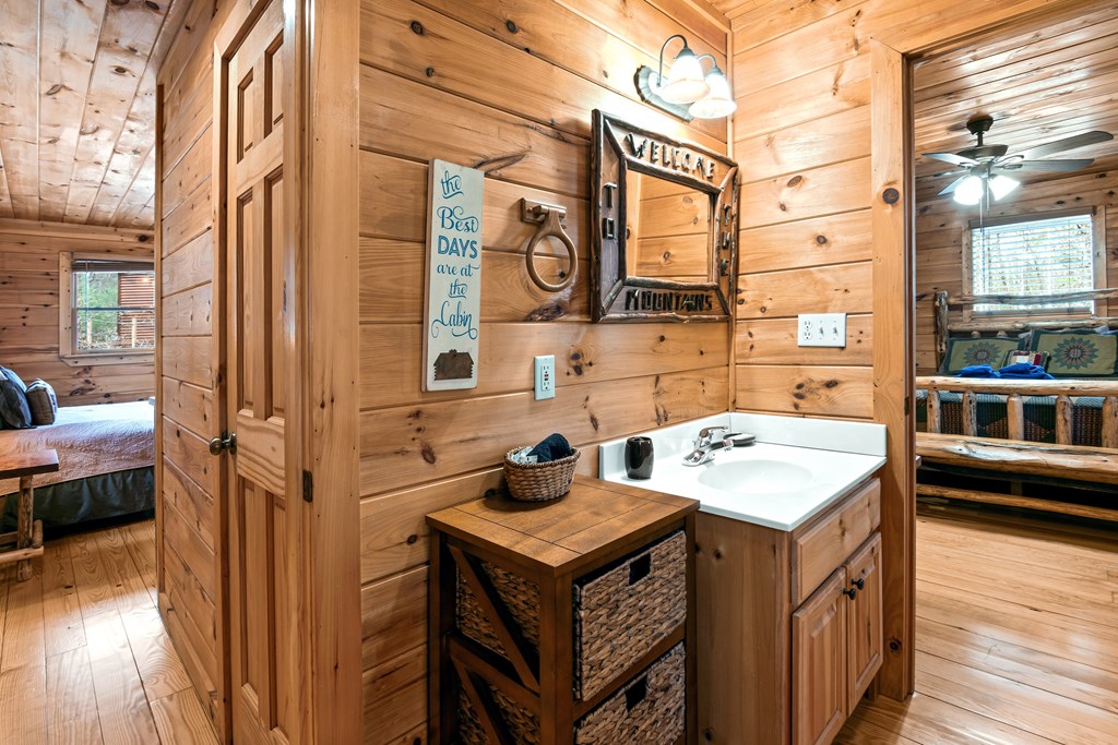 850 Mountain Lake Circle Blue Ridge, GA 30513 - Photo 31 of 66