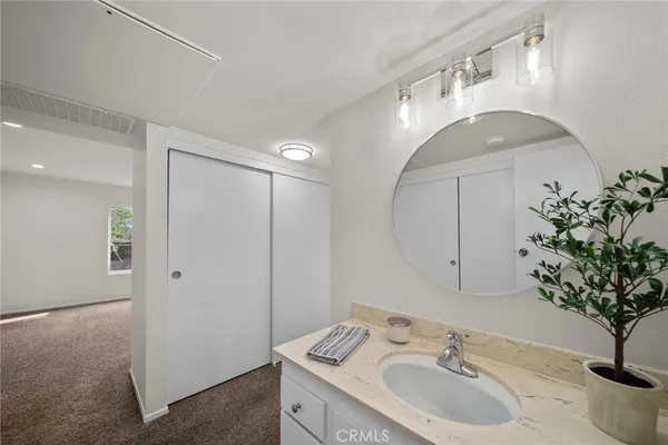 $367,900 | 23515 Lyons Avenue, Unit 253, Valencia, CA 91355