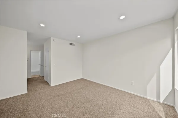 $367,900 | 23515 Lyons Avenue, Unit 253, Valencia, CA 91355