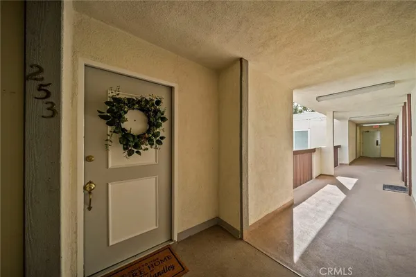 $367,900 | 23515 Lyons Avenue, Unit 253, Valencia, CA 91355