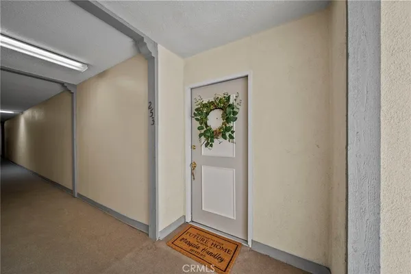 $367,900 | 23515 Lyons Avenue, Unit 253, Valencia, CA 91355