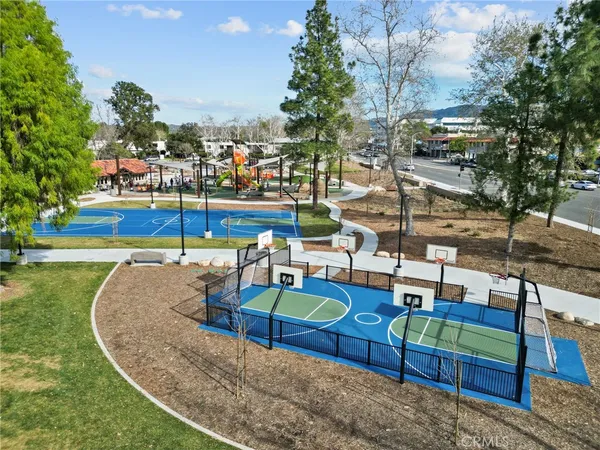 $367,900 | 23515 Lyons Avenue, Unit 253, Valencia, CA 91355