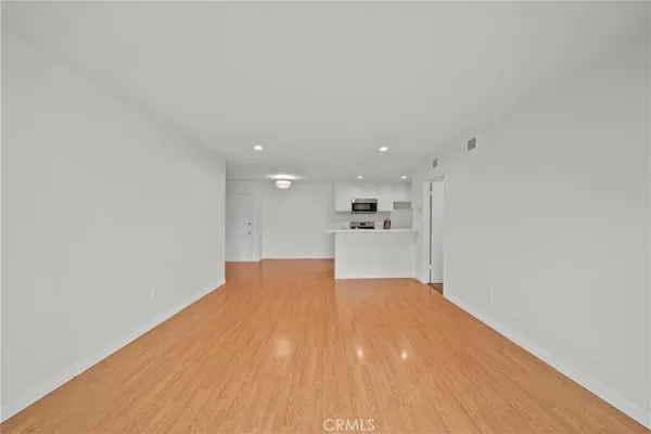 $367,900 | 23515 Lyons Avenue, Unit 253, Valencia, CA 91355