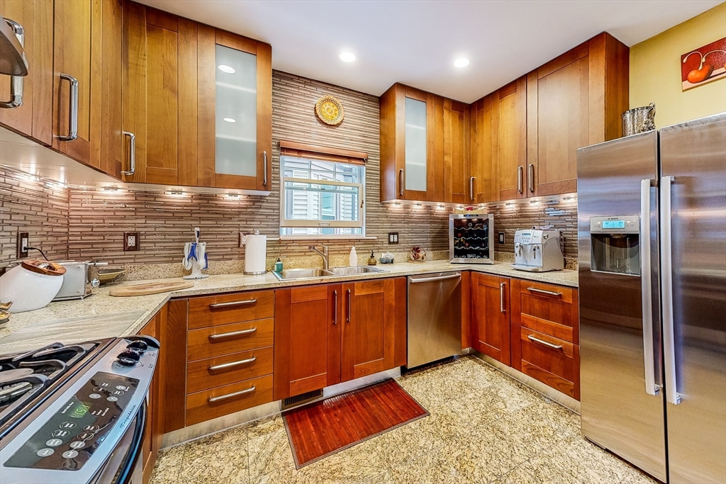 32 Central Road, Unit 1 Somerville, MA 02143 - Photo 3 of 29 Gallery Image 3