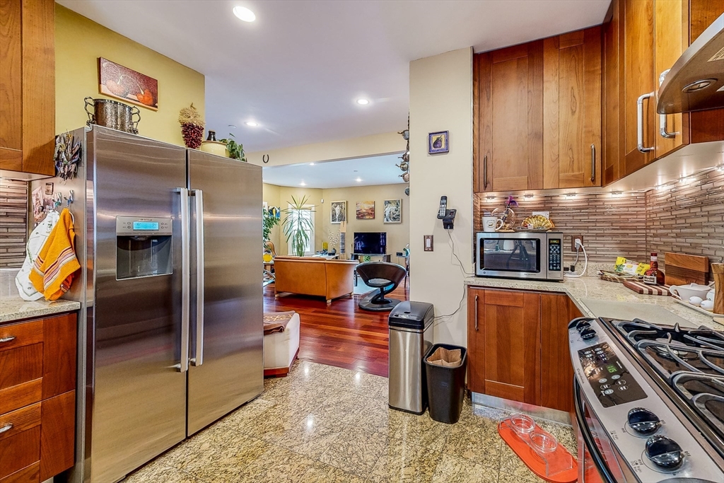 32 Central Road, Unit 1 Somerville, MA 02143 - Photo 5 of 29 Gallery Image 5