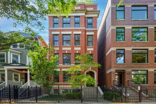 $2,799,999 | 1942 North Sedgwick Street, Unit PH, Chicago, IL 60614