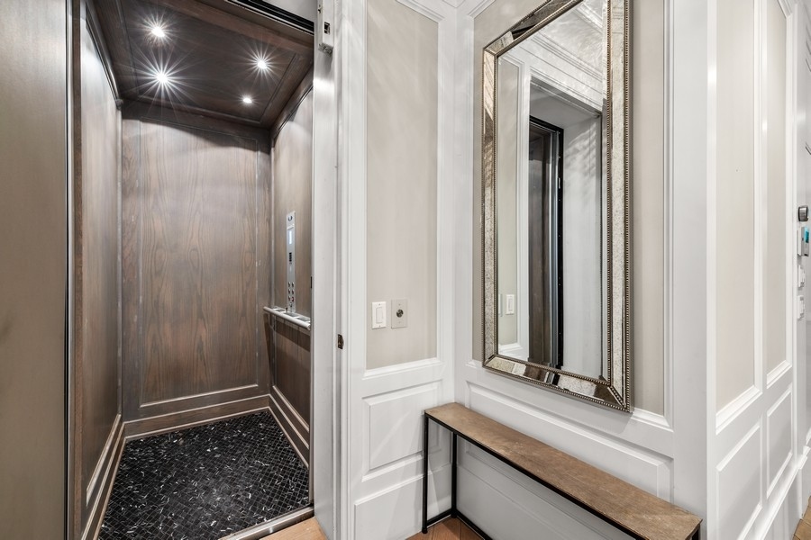 1942 North Sedgwick Street, Unit PH Chicago, IL 60614 - Photo 48 of 84