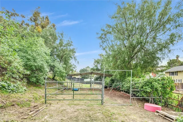 $1,299,999 | 9907 Shadow Hills Drive, Los Angeles, CA 91040