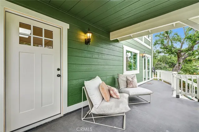 $1,299,999 | 9907 Shadow Hills Drive, Los Angeles, CA 91040