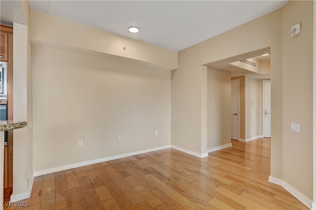 2777 Paradise Road, Unit 607 Las Vegas, NV 89109 - Photo 16 of 37