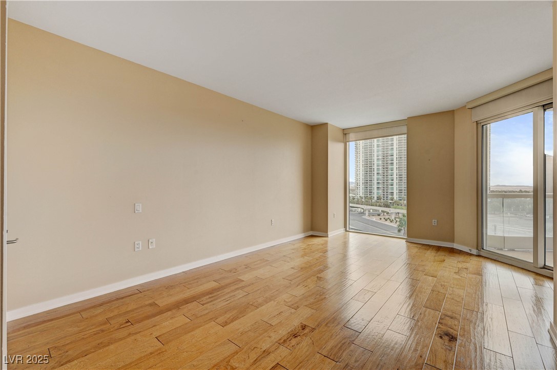 2777 Paradise Road, Unit 607 Las Vegas, NV 89109 - Photo 17 of 37
