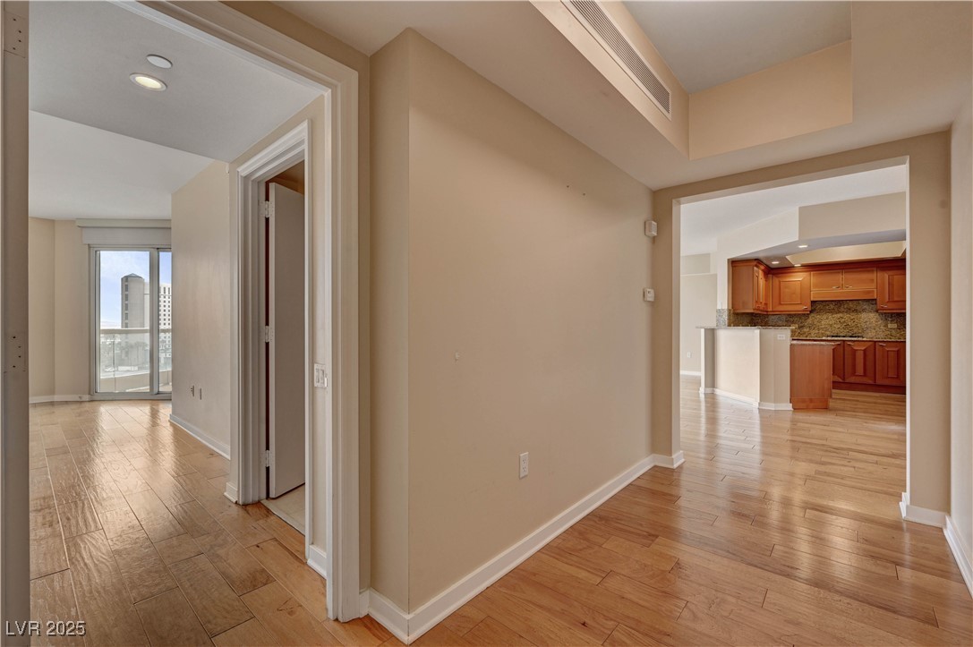 2777 Paradise Road, Unit 607 Las Vegas, NV 89109 - Photo 27 of 37