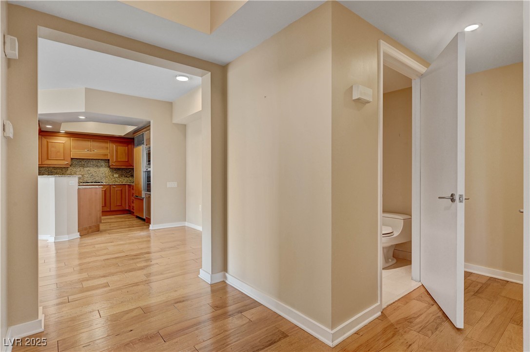 2777 Paradise Road, Unit 607 Las Vegas, NV 89109 - Photo 28 of 37