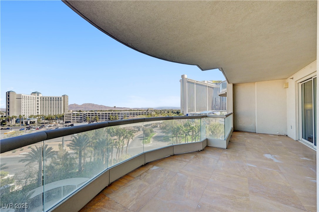 2777 Paradise Road, Unit 607 Las Vegas, NV 89109 - Photo 33 of 37