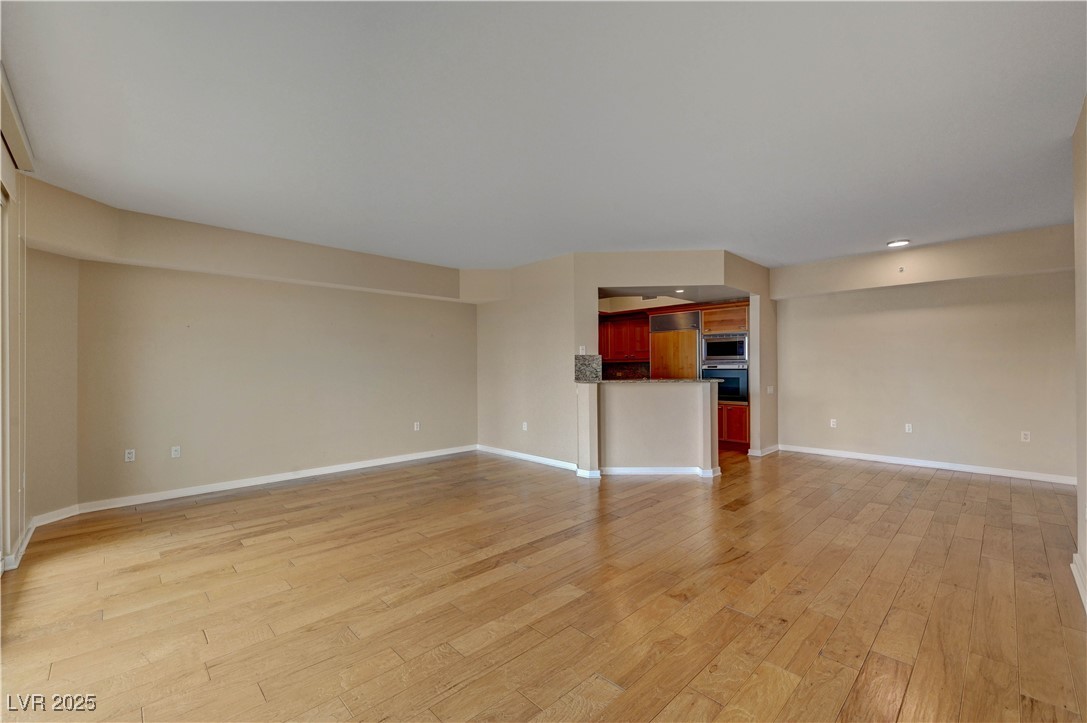 2777 Paradise Road, Unit 607 Las Vegas, NV 89109 - Photo 4 of 37