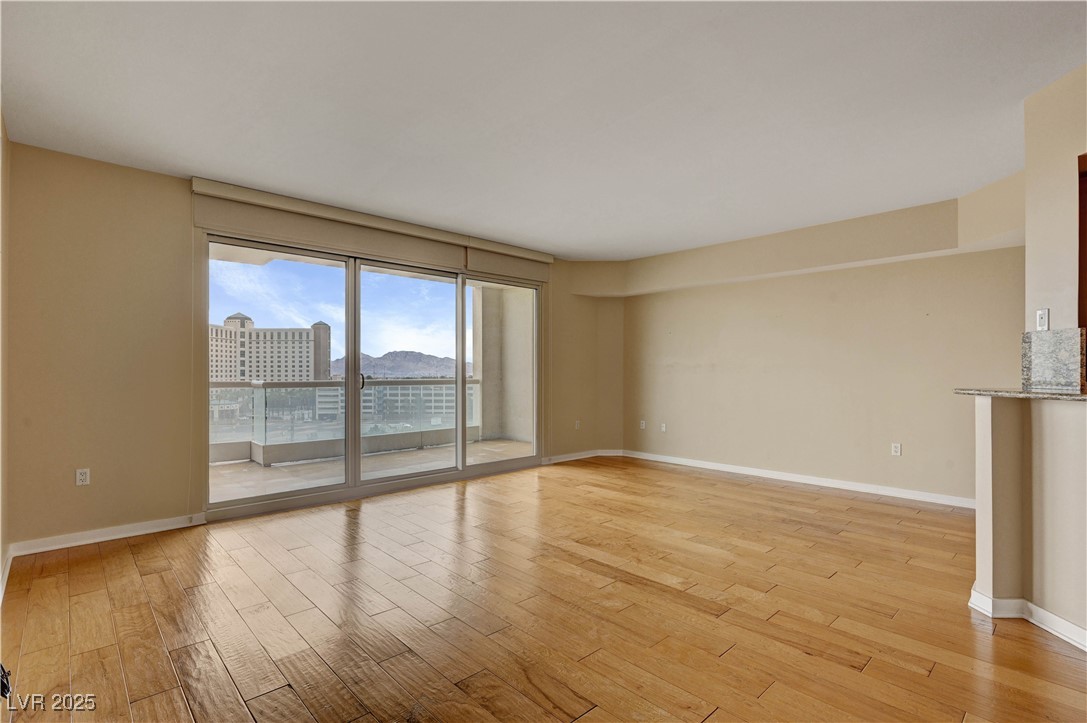 2777 Paradise Road, Unit 607 Las Vegas, NV 89109 - Photo 6 of 37
