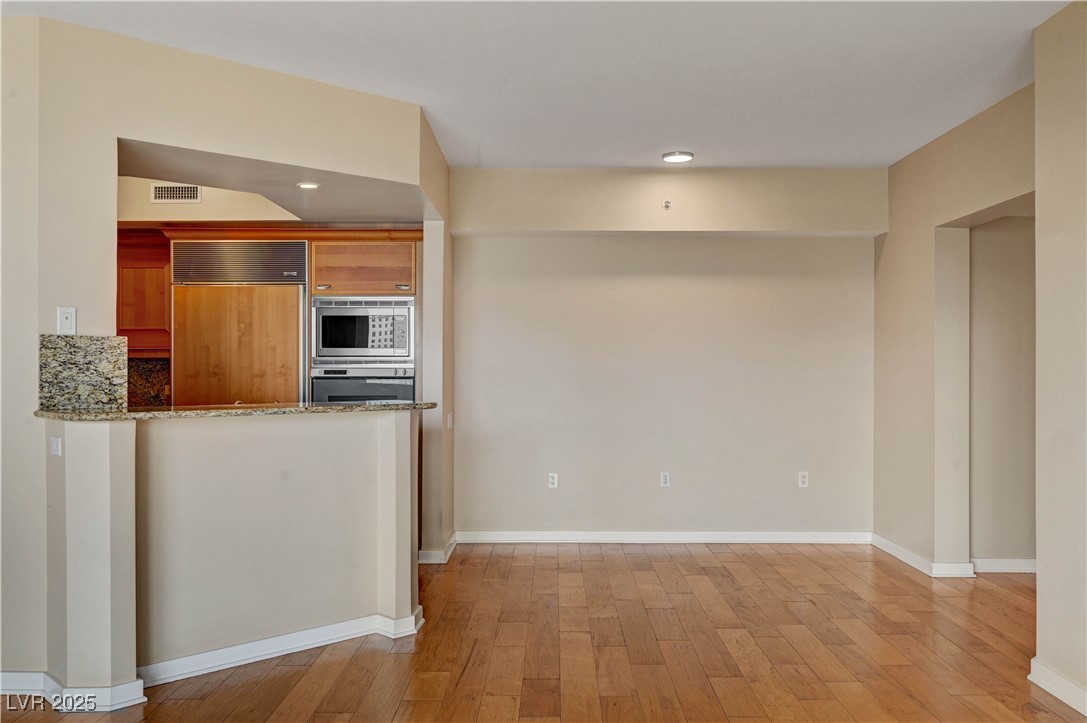 2777 Paradise Road, Unit 607 Las Vegas, NV 89109 - Photo 9 of 37