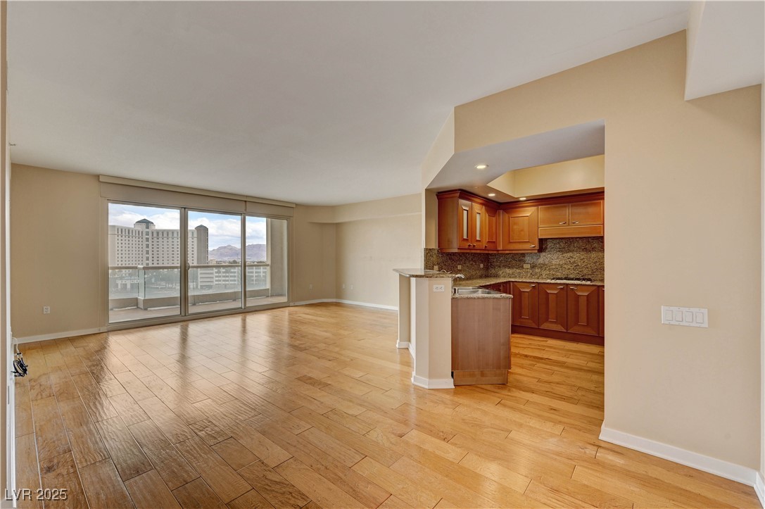 2777 Paradise Road, Unit 607 Las Vegas, NV 89109 - Photo 10 of 37