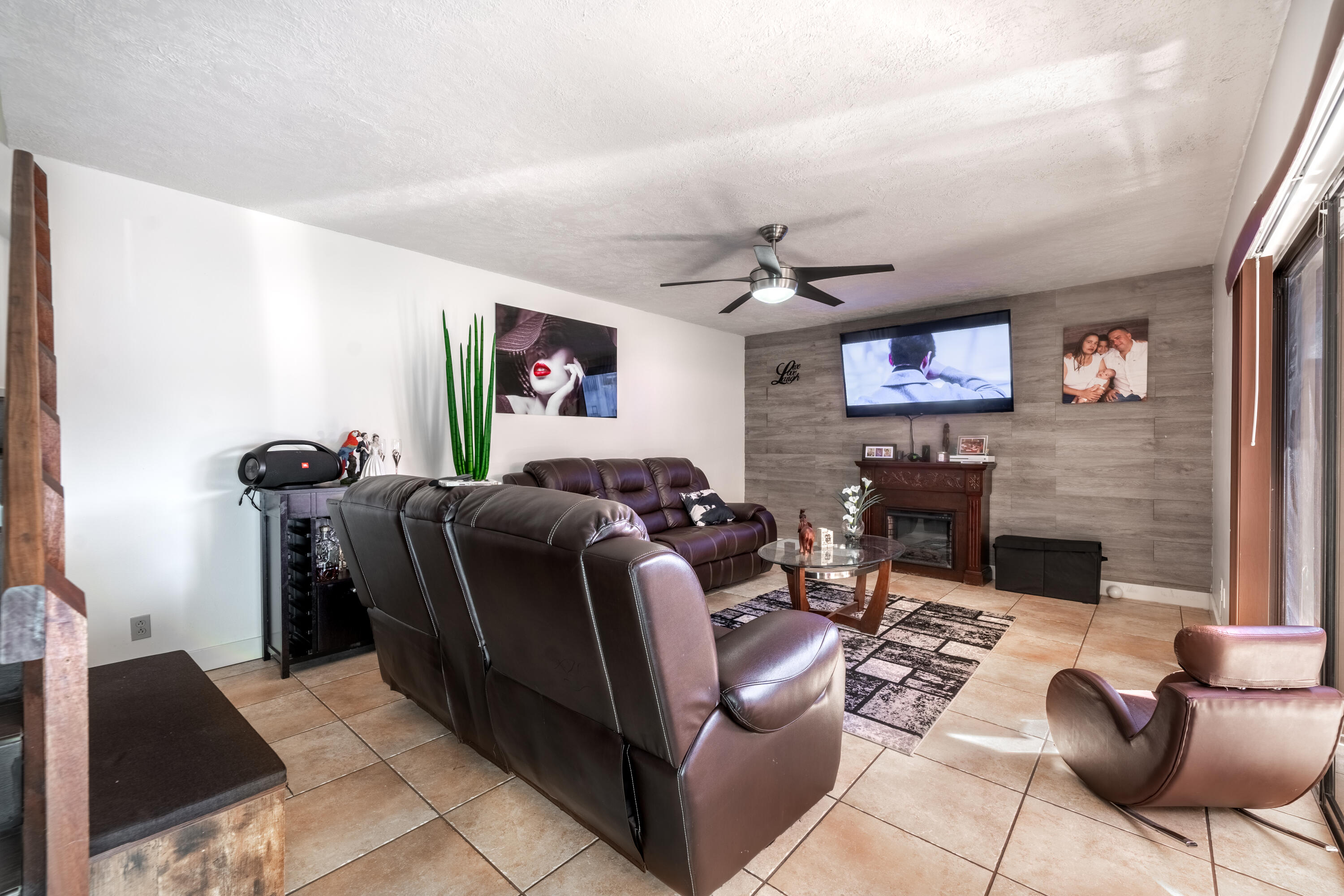 200 Woodland Road Palm Springs, FL 33461 - Photo 11 of 19 DSC00577-HDR