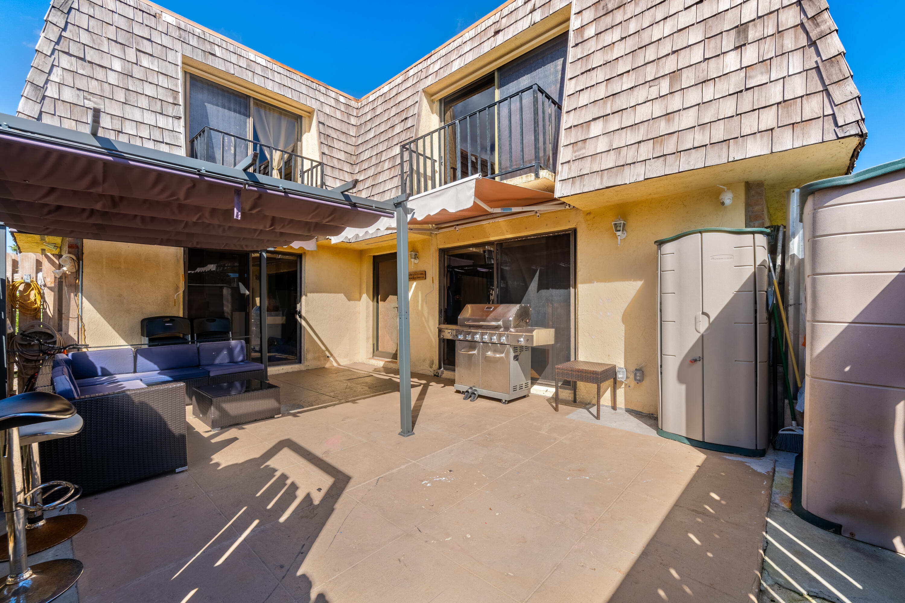 200 Woodland Road Palm Springs, FL 33461 - Photo 15 of 19 DSC00602-HDR