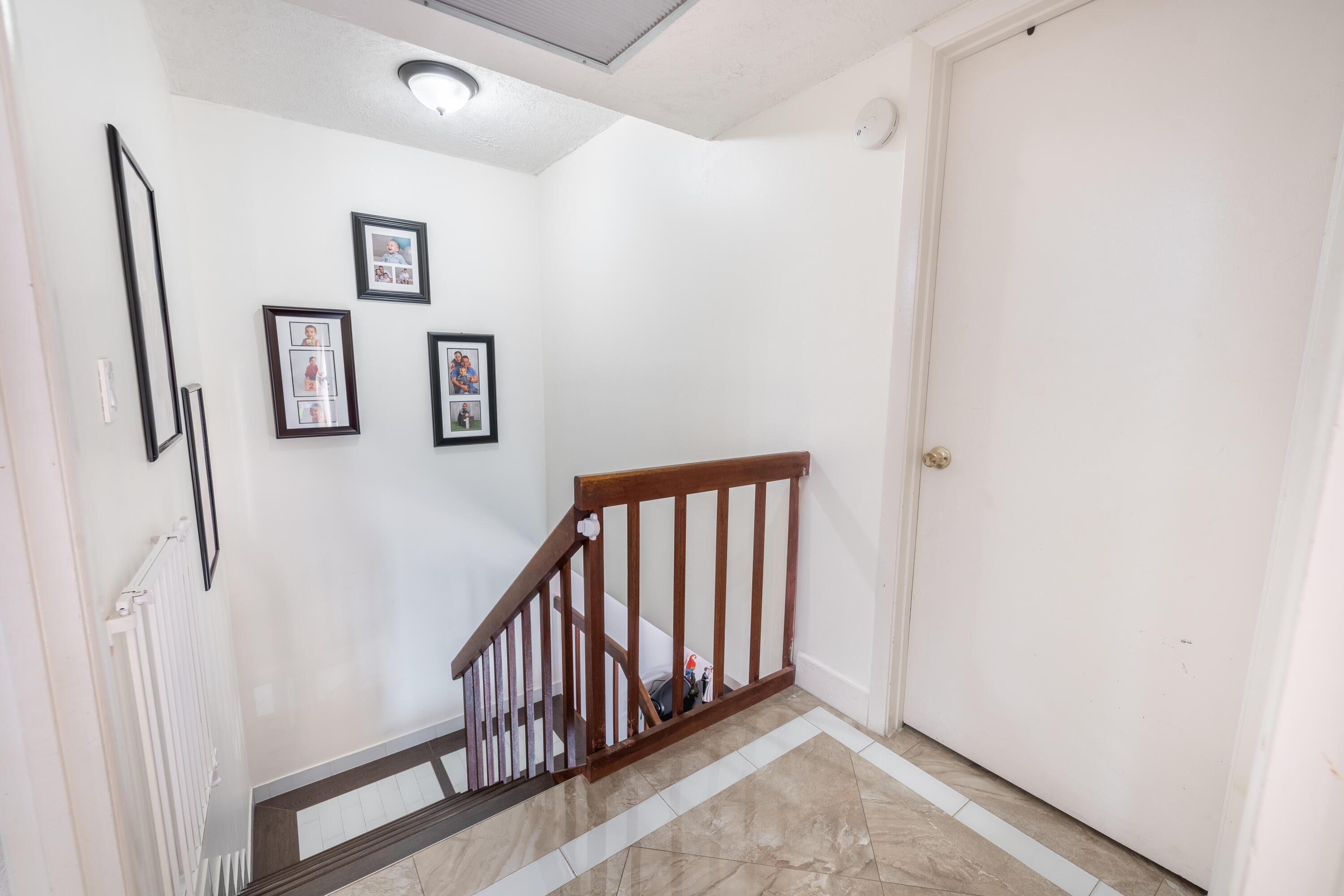 200 Woodland Road Palm Springs, FL 33461 - Photo 8 of 19 DSC00532-HDR