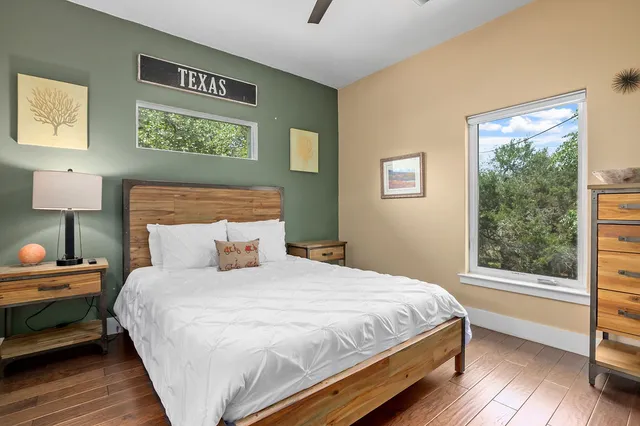 $899,995 | 13326 Trautwein Road, Austin, TX 78737