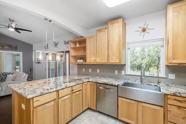 $899,995 | 13326 Trautwein Road, Austin, TX 78737