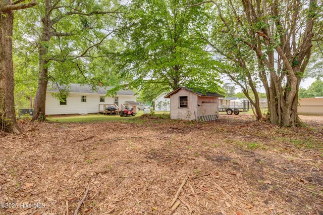 $299,900 | 121 Laurel Drive, Wilmington, NC 28401