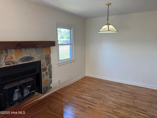 $299,900 | 121 Laurel Drive, Wilmington, NC 28401