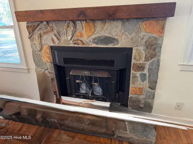 $299,900 | 121 Laurel Drive, Wilmington, NC 28401