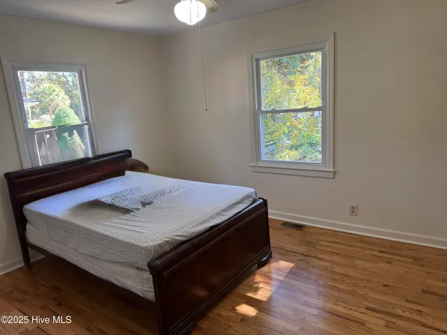 $299,900 | 121 Laurel Drive, Wilmington, NC 28401