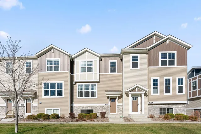 $379,000 | 6949 Huckleberry Drive, Minnetrista, MN 55331