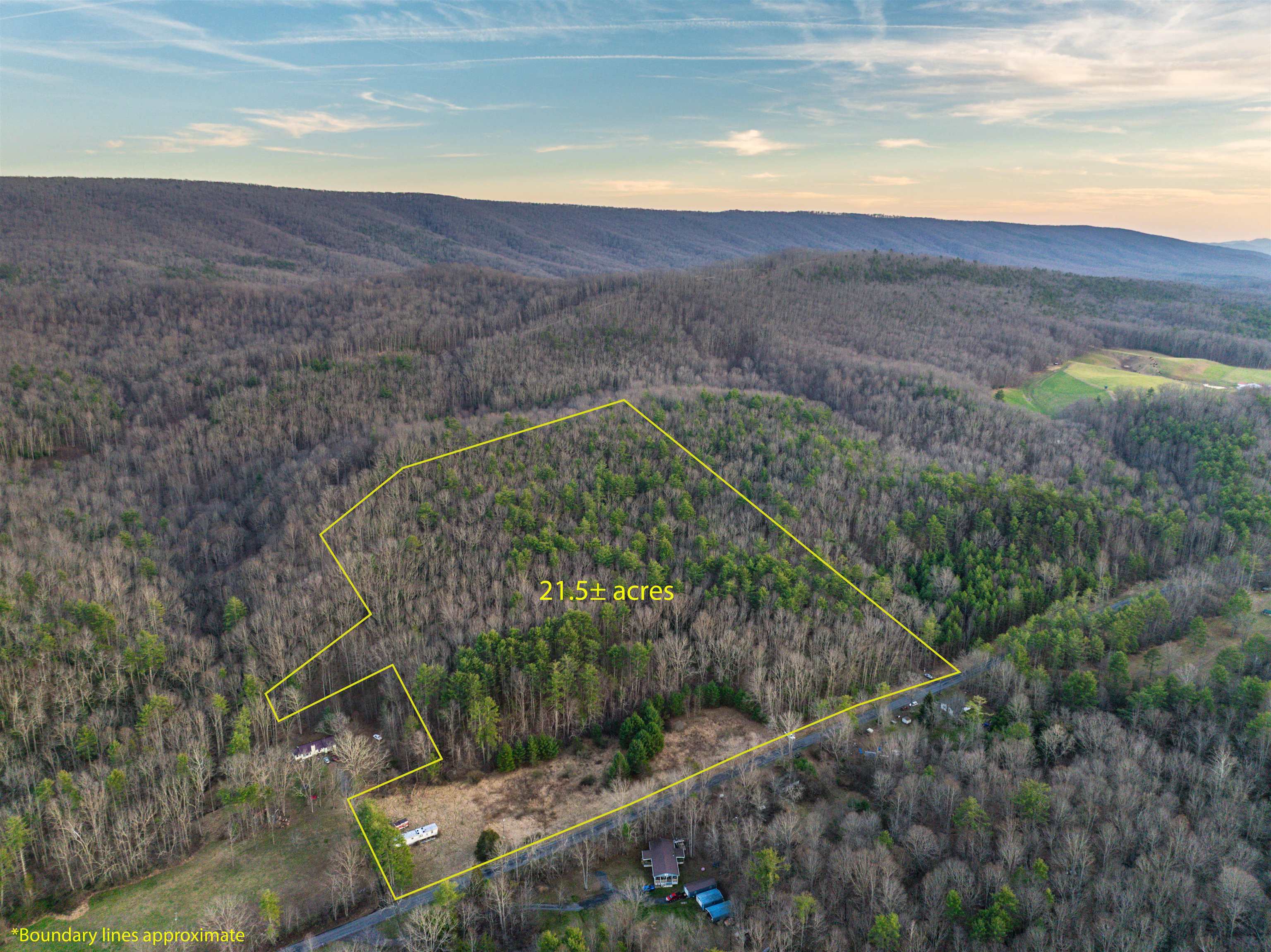 4358 Deerfield Valley Road Deerfield, VA 24432 - Photo 2 of 28
