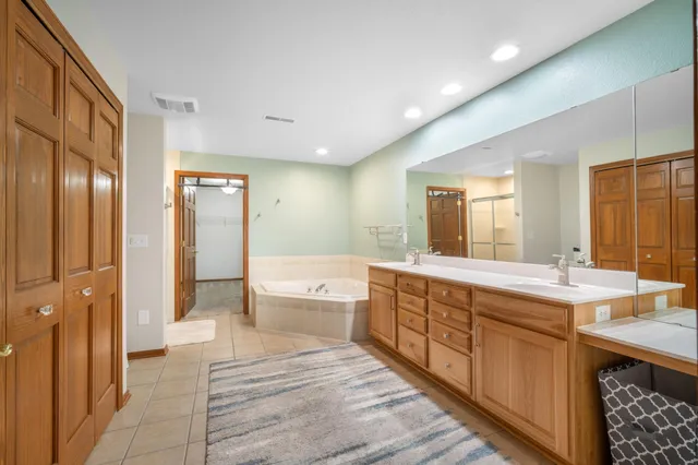 $350,000 | 17795 West Jacob's Drive, New Berlin, WI 53146