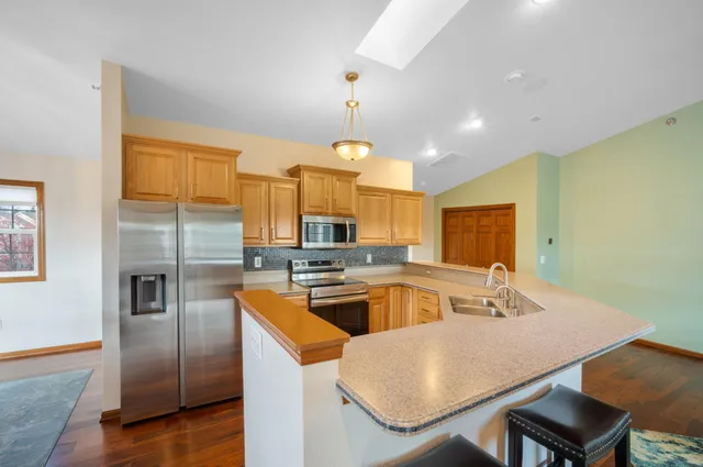 $350,000 | 17795 West Jacob's Drive, New Berlin, WI 53146