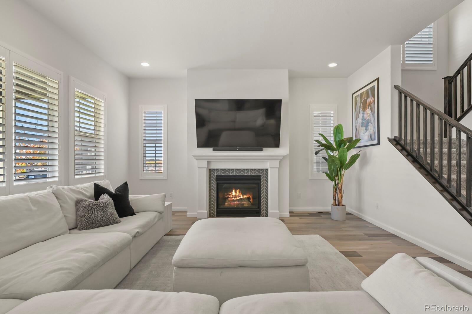 3055 Blithe Point Castle Rock, CO 80108 - Photo 6 of 50