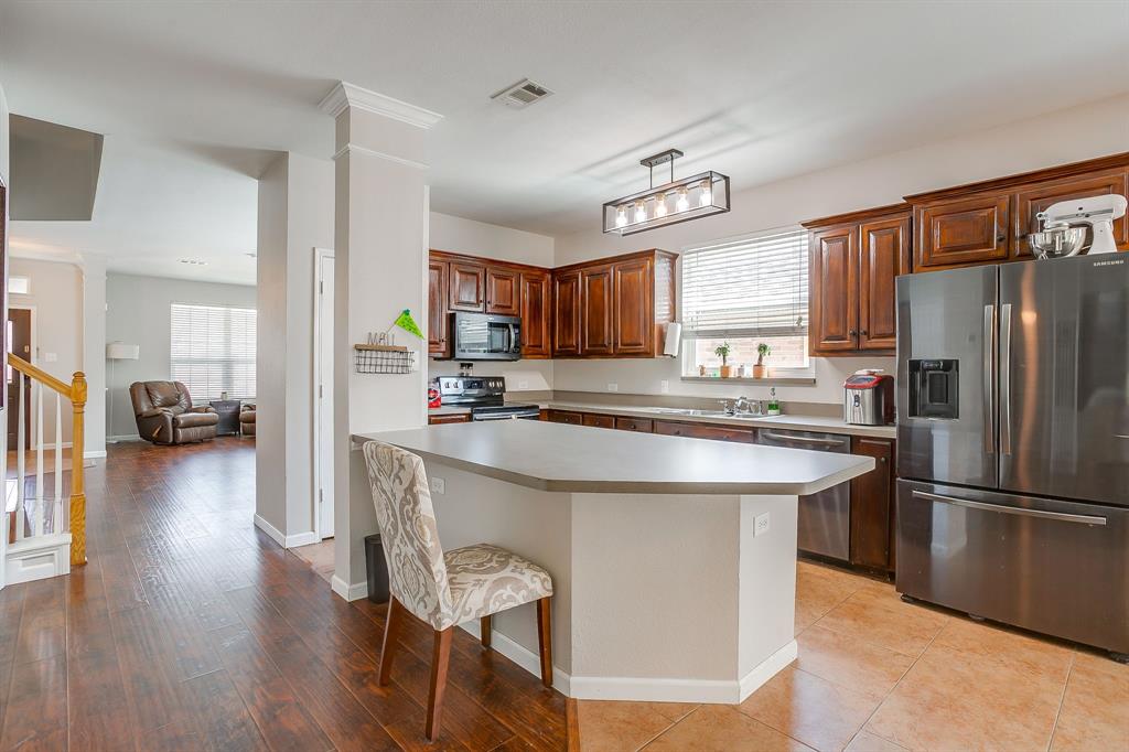 4220 Highgate Road Fort Worth, TX 76244 - Photo 7 of 40