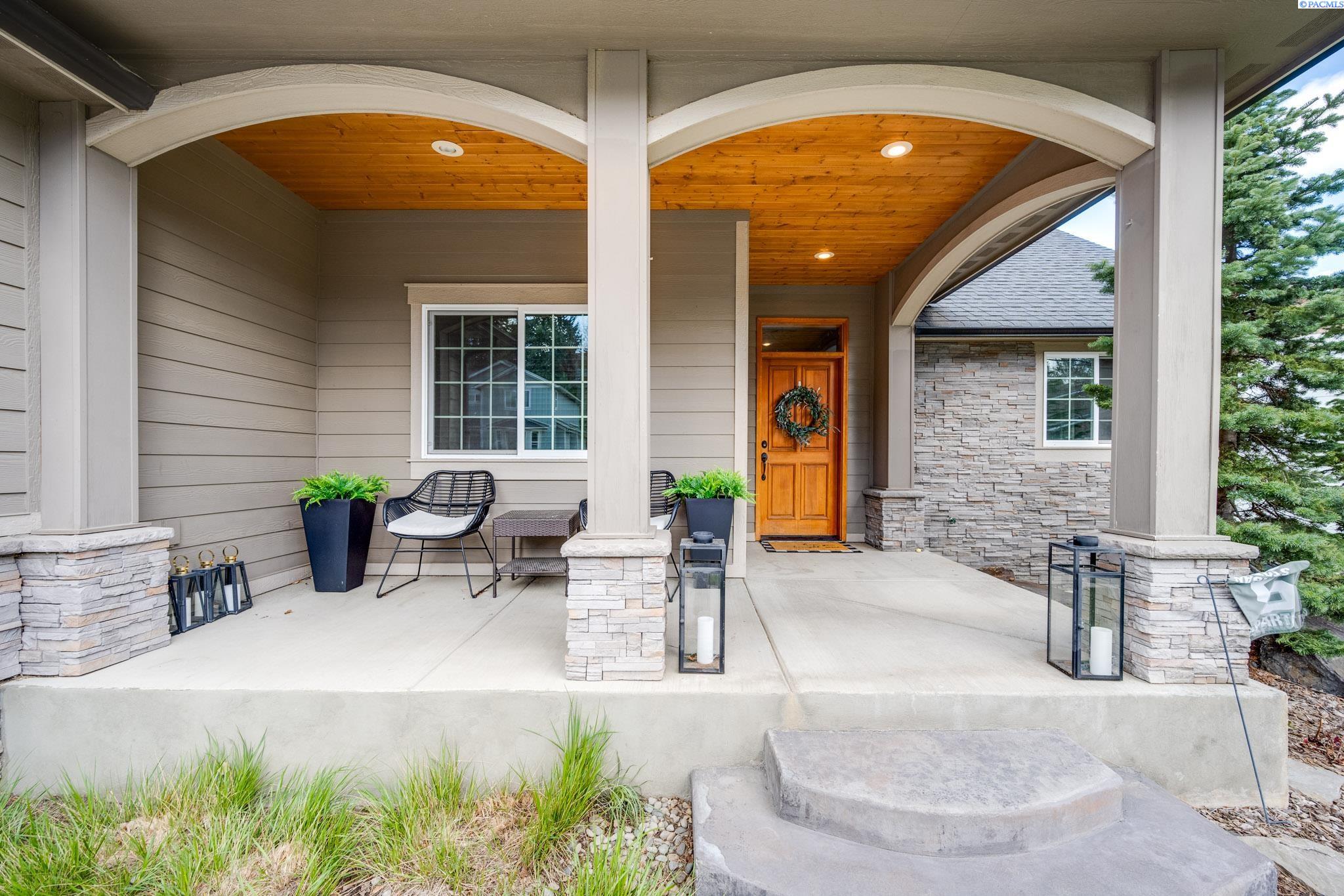 820 Finch Way Pullman, WA 99163 - Photo 4 of 50 Gallery Image 4