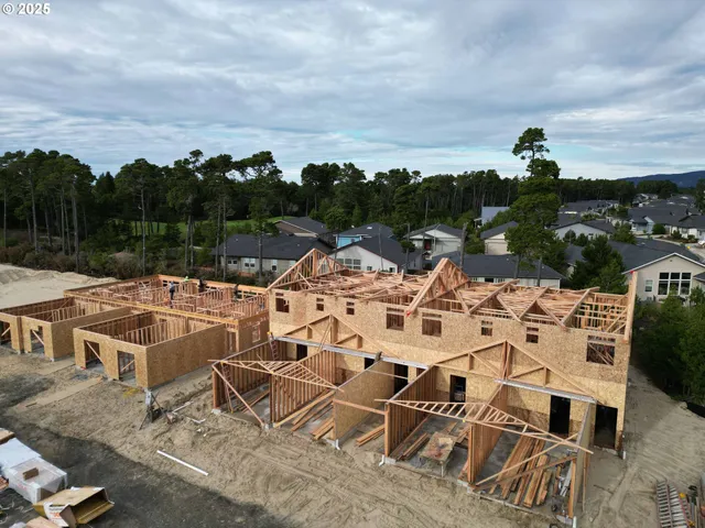a view of a terrace with sitting area
