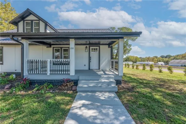 $265,000 | 100 Olive Street, Otterville, MO 65348