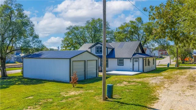 $265,000 | 100 Olive Street, Otterville, MO 65348