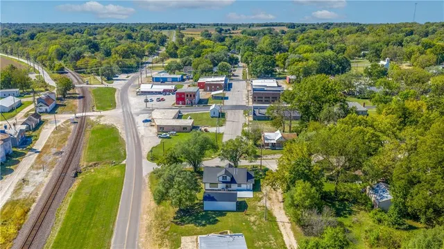 $265,000 | 100 Olive Street, Otterville, MO 65348