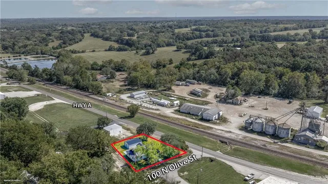 $265,000 | 100 Olive Street, Otterville, MO 65348