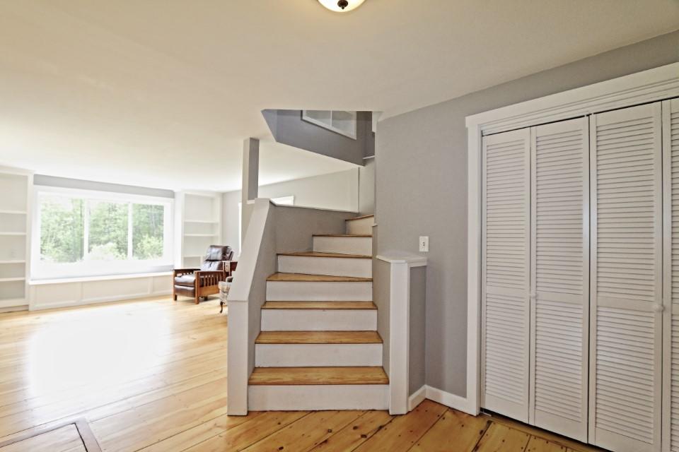 273 East Buckfield Road Buckfield, ME 04220 - Photo 29 of 60 stairs (Custom)