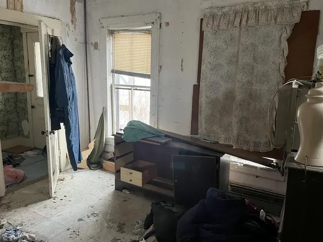 $53,000 | 3 Golden Ridge Road, Canton, ME 04221