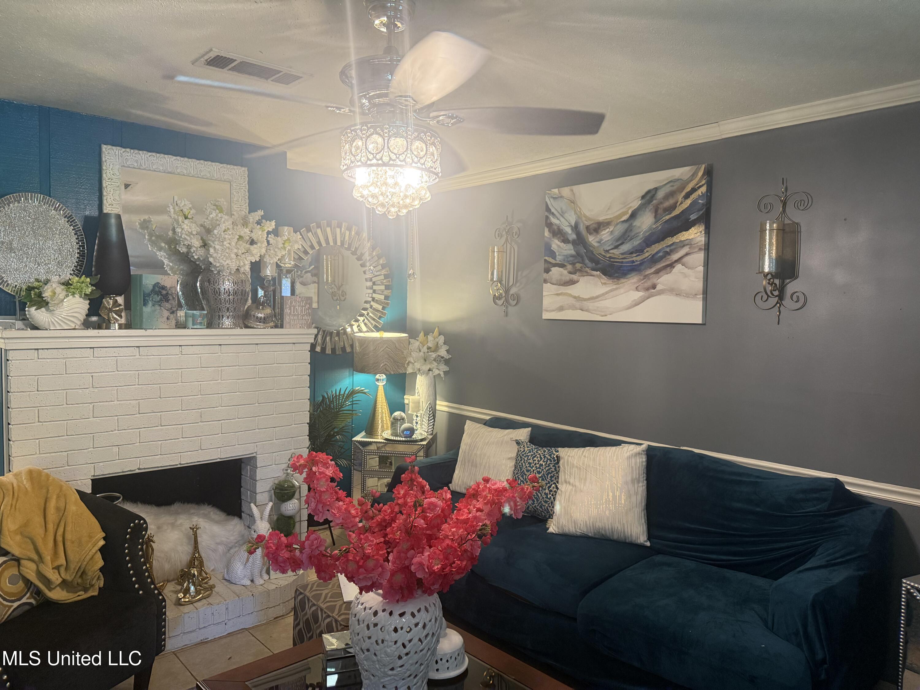 434 Boehle Street Pearl, MS 39208 - Photo 2 of 16 IMG_4009