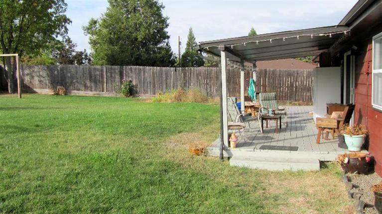 2416 East Barnett Road Medford, OR 97504 - Photo 20 of 21 Additional Photo