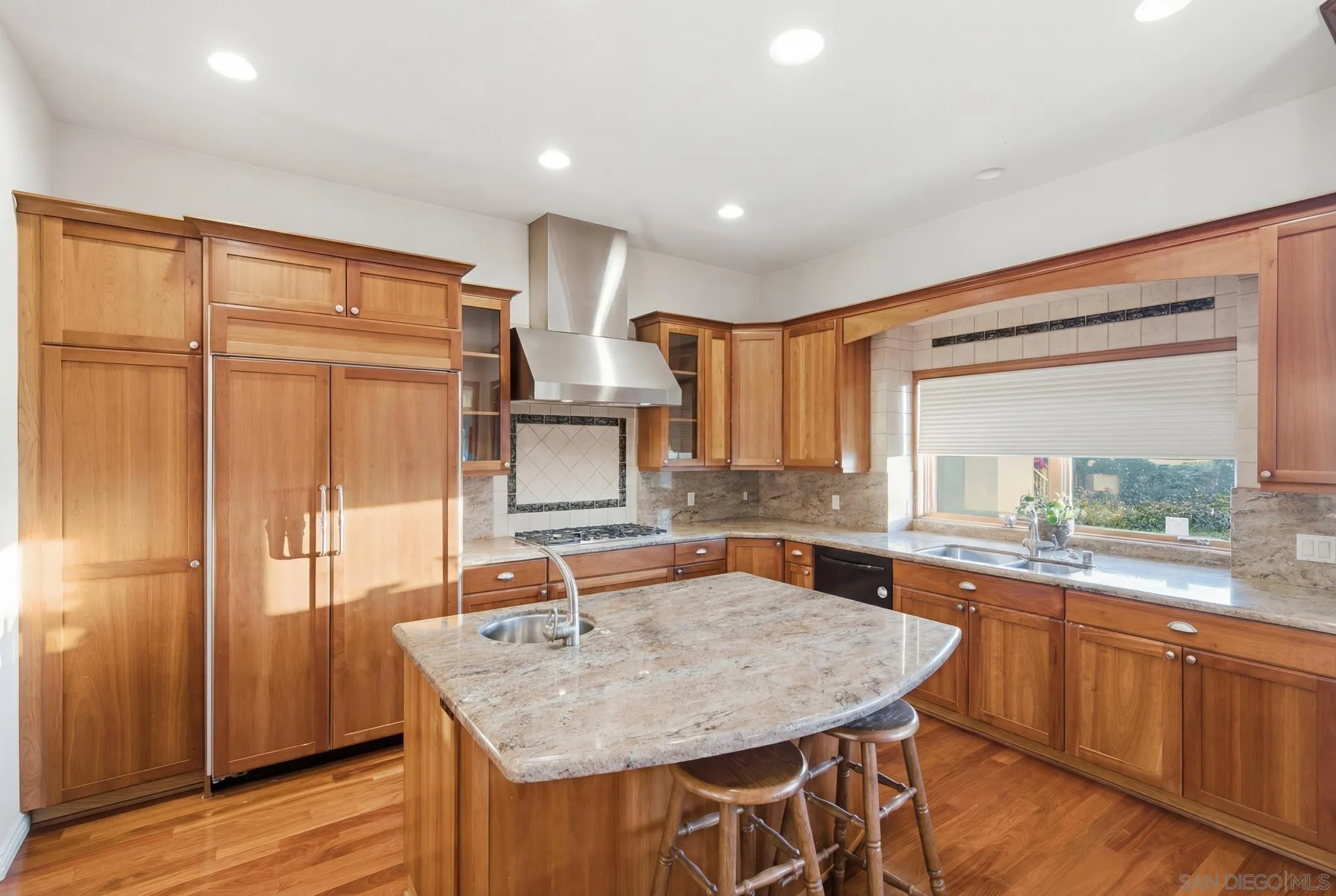 12686 Fairbrook Road San Diego, CA 92131 - Photo 12 of 49